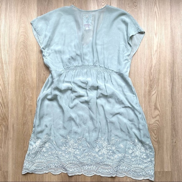 Johnny Was Blue Aqua Sheer Tunic Embroidered Floral Hem V-Neck - Picture 4 of 5